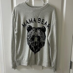 Mama Bear Graphic Sweatshirt in Gray